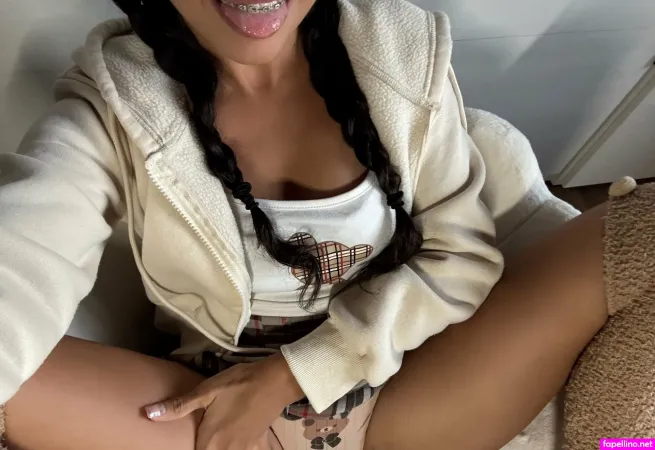 Elenamarsofficial OnlyFans Thumbnail #7WX9mv1Dr8