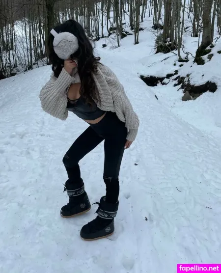 Elenamarsofficial OnlyFans Thumbnail #dOTCRwdc9E