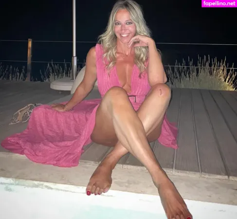 Elenamici OnlyFans Thumbnail #mIsIHGR97k