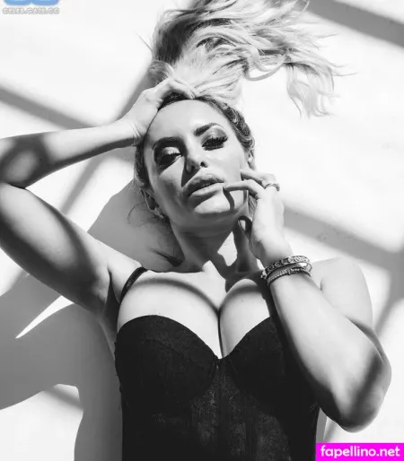 Elenamorali OnlyFans Thumbnail #cWPzTFSLX6