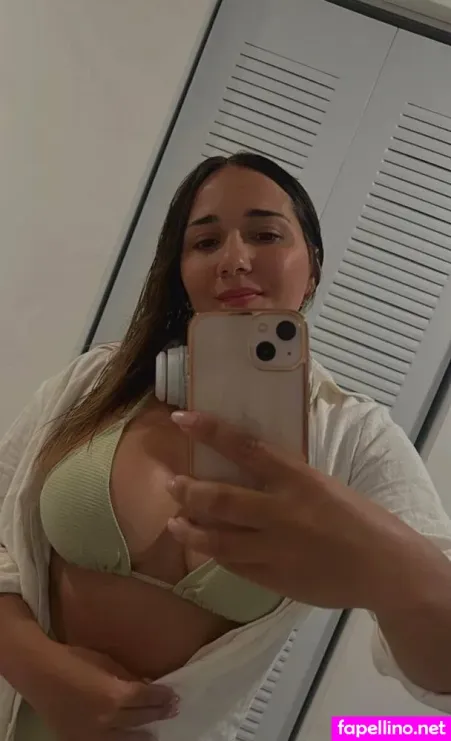 Elenamour OnlyFans Thumbnail #wjouhz1xKk
