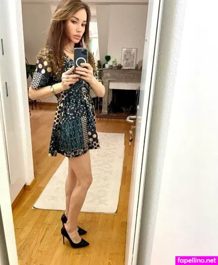 Elenaroseyourewife OnlyFans Thumbnail #8RgVWOuD3G