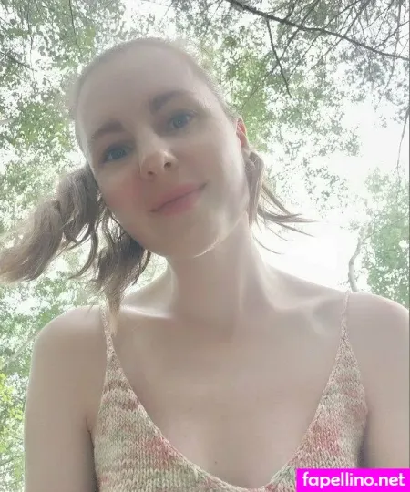 Elenarossfree OnlyFans Thumbnail #iVYMDiX2be