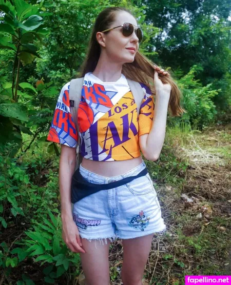 Elenarossfree OnlyFans Thumbnail #u2kSMnN71l