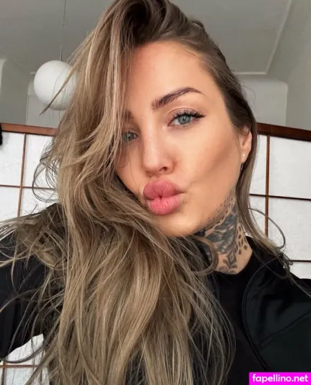 Elenascrib OnlyFans Thumbnail #JVml8pyqtd
