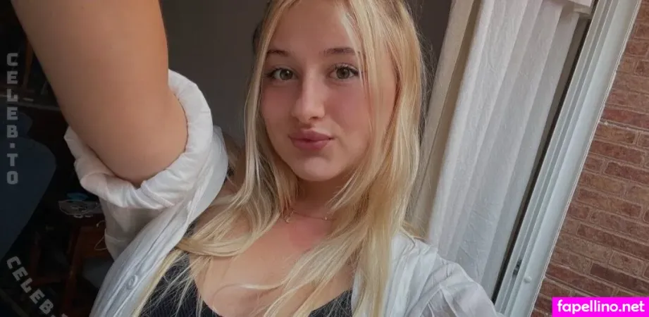 Elenasparkle OnlyFans Thumbnail #EOry1lwr5B