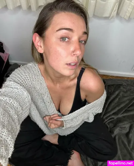 Elengreen OnlyFans Thumbnail #PIqmjPrftE
