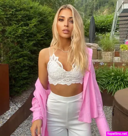 Eleni Rittmann OnlyFans Thumbnail #HNbg5yuLus