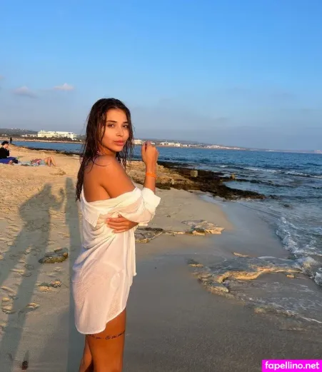 Eleni Ursina Rittmann OnlyFans Thumbnail #PndrPMamMM