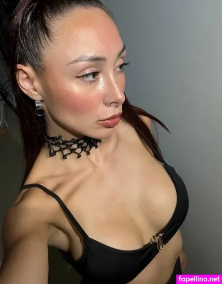 Elenifirouu OnlyFans Thumbnail #B3cr3m5l5O