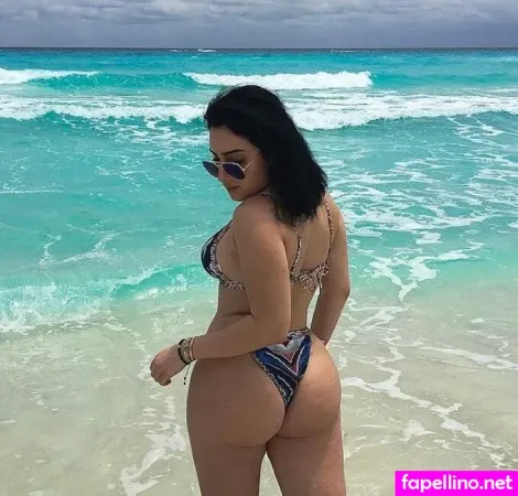 Elenipolinski OnlyFans Thumbnail #1L3jl0kGF8