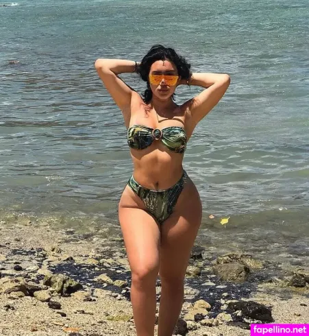 Elenipolinski OnlyFans Thumbnail #TaeZPUPtUL