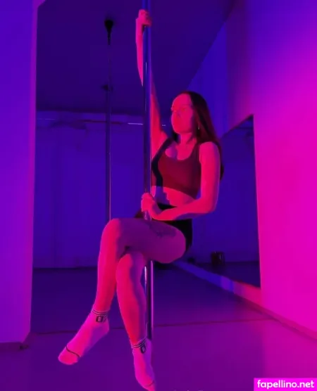 Elenushka OnlyFans Thumbnail #n6IvoSSdYO