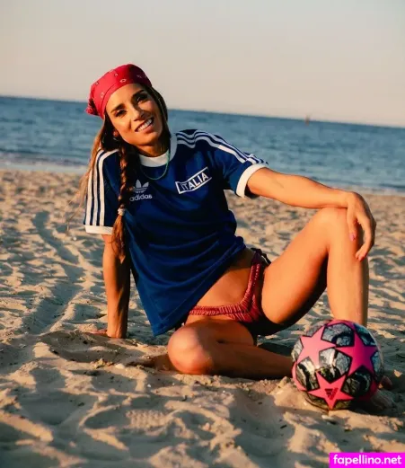 Eleonora Goldoni OnlyFans Thumbnail #0JA5NT7wkh