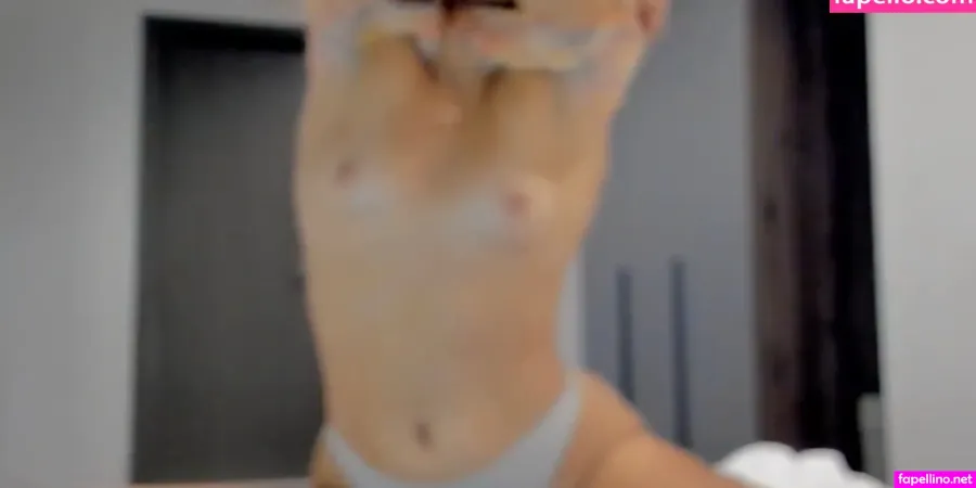 Eleonora Linn OnlyFans Thumbnail #msLHQFKdrt