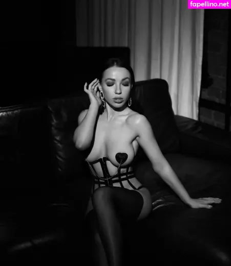 Eleonora Nedova OnlyFans Thumbnail #pIdsBvYL67