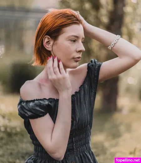 Eleonora Stella OnlyFans Thumbnail #8RxgahhbwY