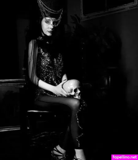 Eleonora Stella OnlyFans Thumbnail #X3lN3OASWy