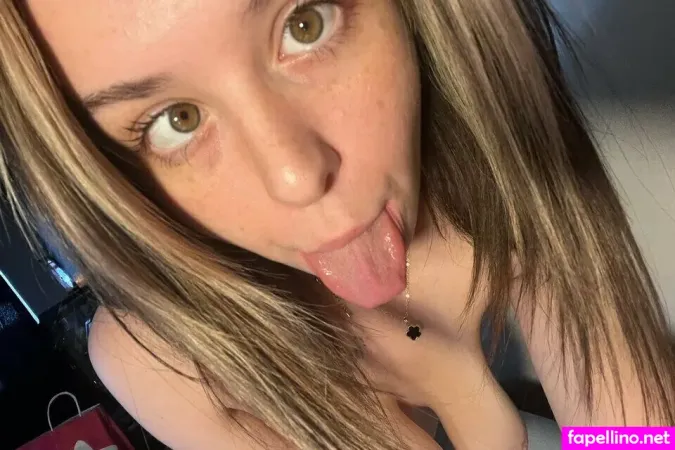 Elerievans123 1 OnlyFans Thumbnail #LjWH3wmA6n