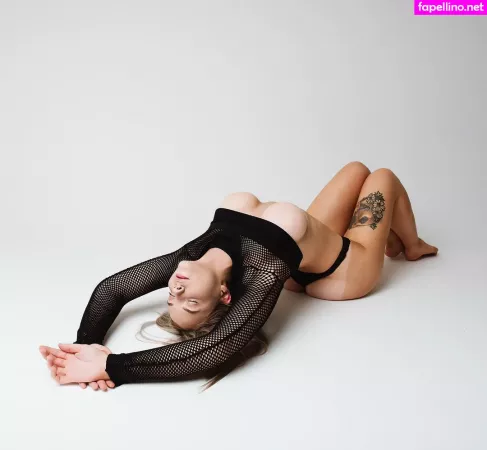 Elevatorangel OnlyFans Thumbnail #XO5fvuWULl