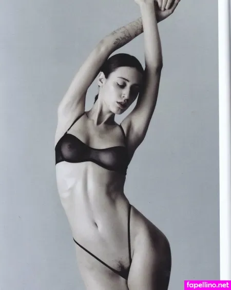 Elfa Floria OnlyFans Thumbnail #SDBOyMZ3Wi