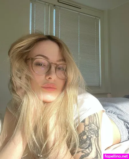 Elfiegrace OnlyFans Thumbnail #t7ojrktpVn