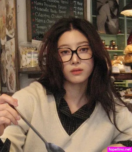 Elfin Prairie OnlyFans Thumbnail #535IHKd9gY