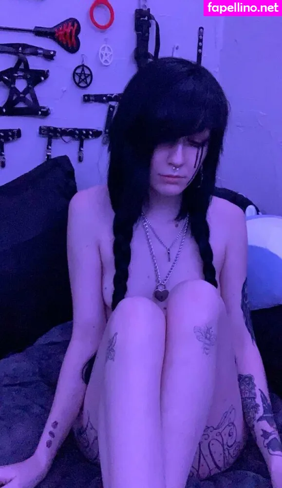 elflovingherself, royalhighnxss Nude Leaked OnlyFans Photo #C2PxLqylZv