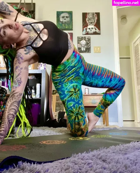 Elfspitfree OnlyFans Thumbnail #0iQkf1ecXC