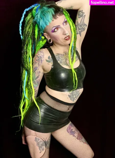 Elfspitfree OnlyFans Thumbnail #a5ICxln4L0