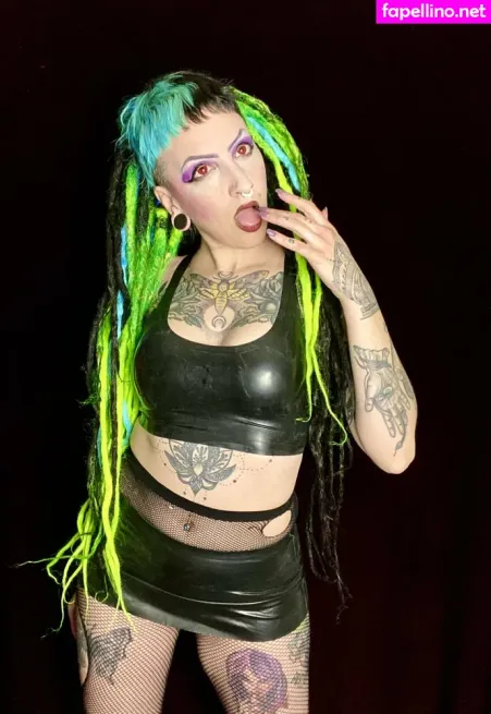 Elfspitfree OnlyFans Thumbnail #ab7iaIEvNO