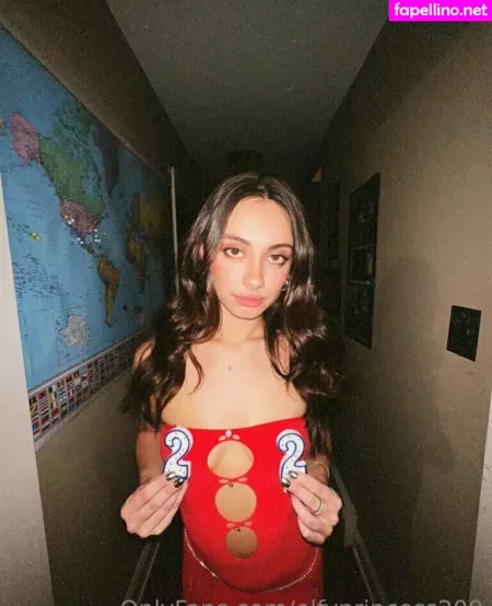 Elfyprincess209 OnlyFans Thumbnail #L9SHE7khN2