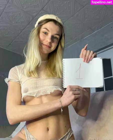 Elia Roz OnlyFans Thumbnail #5lvpoQp6lv