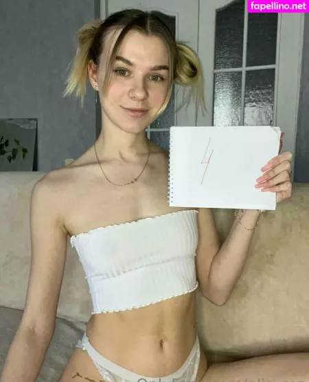 Elia Roz OnlyFans Thumbnail #fFjS1QljqS