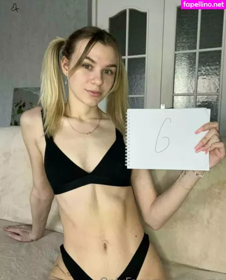 Elia Roz OnlyFans Thumbnail #qUnIaY5Tcq