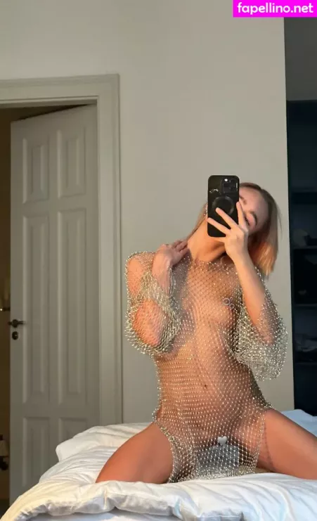 Eliaeventova OnlyFans Thumbnail #D5bjZJaYLm