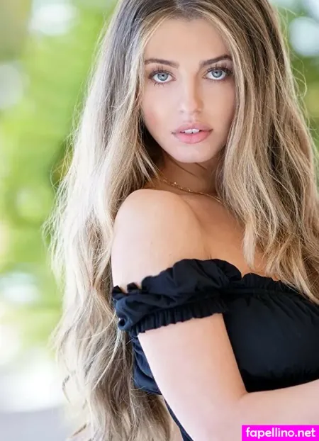 Eliana Jones OnlyFans Thumbnail #eyoUdzY1tj