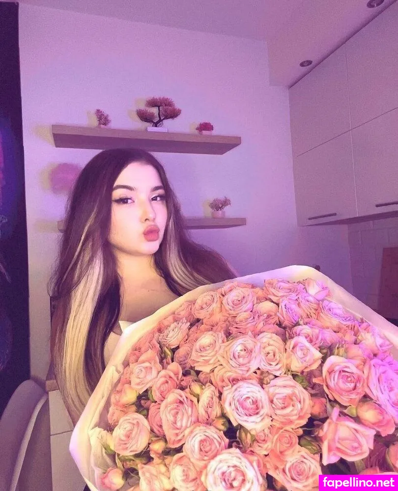e_sweet4, eliana_sweetgirl Nude Leaked OnlyFans Photo #3K7c258K6M