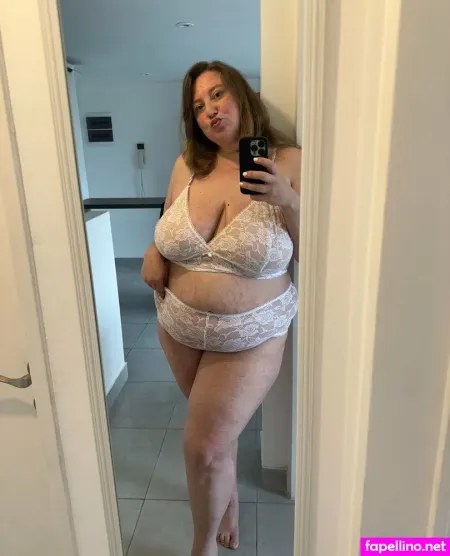 Elianarosa OnlyFans Thumbnail #O1avc5YLSM