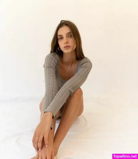 Eliane Rabo OnlyFans Thumbnail #VVlgF8YGTv