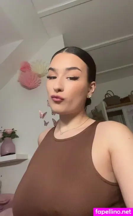 Elianka OnlyFans Thumbnail #NLwNyml4q8