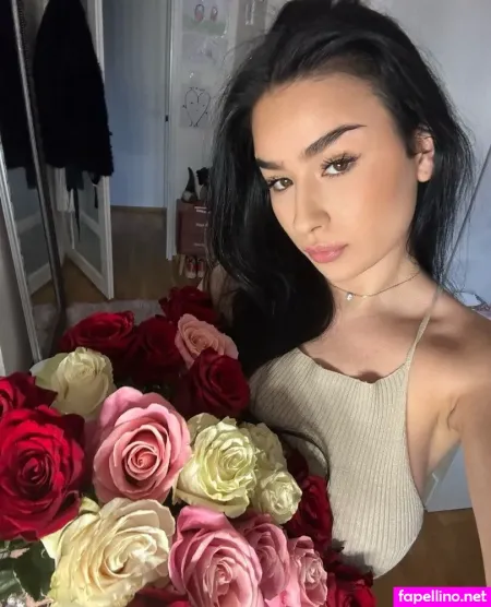 Elianka OnlyFans Thumbnail #RE5jtk4tLb