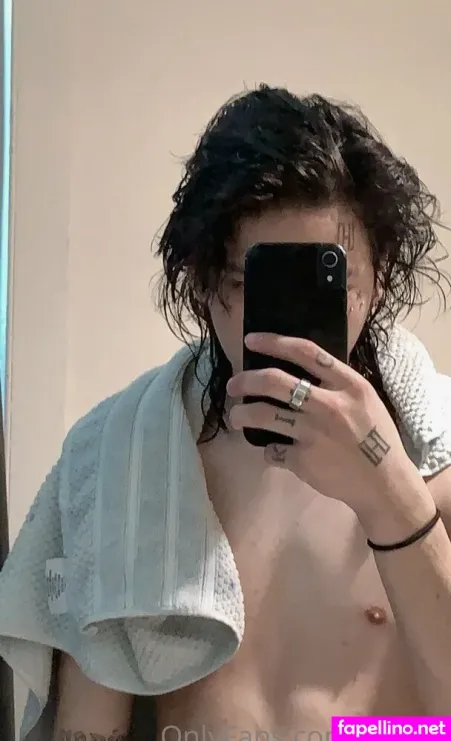 Elijang OnlyFans Thumbnail #QEFQnMr4po