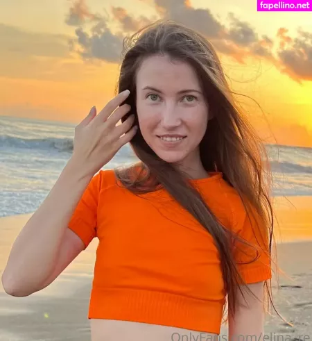 Elina Re OnlyFans Thumbnail #oB2CeUuKde