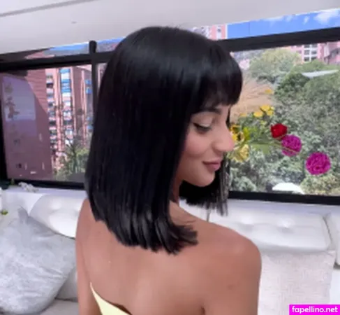 Elina Sansd OnlyFans Thumbnail #w4JNhurTqf