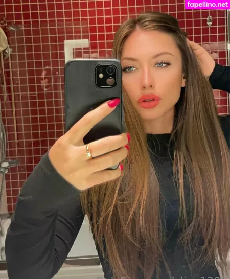 Elina1303 OnlyFans Thumbnail #4tUPAp4fMu