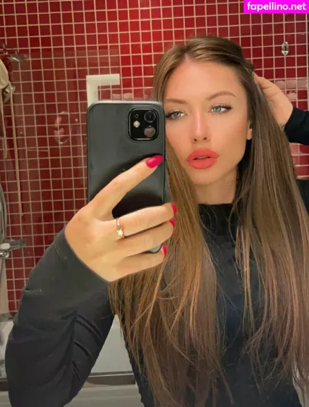 Elina1303 OnlyFans Thumbnail #yHRY1ibnlW