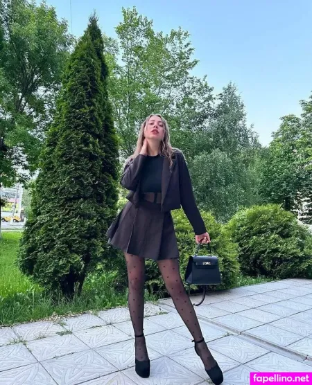 Elinaharpertv OnlyFans Thumbnail #bao7uXayuc