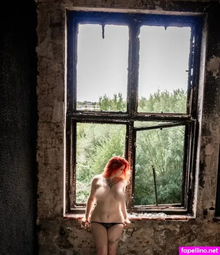 Elinajkv OnlyFans Thumbnail #i40LbHc22B