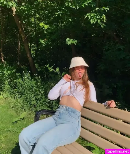 Elinalinx OnlyFans Thumbnail #7p6QmLCZo3